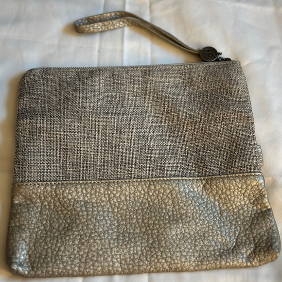 Pistil Have We Met ? Flip Over Women Clutch Bag Grey 9x10. Wristlet purse - Picture 7 of 9